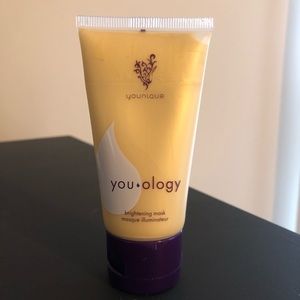 Younique Brightening Mask